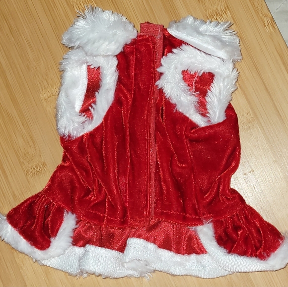 X-Small red Christmas dress for a cute little pup - Picture 2 of 6